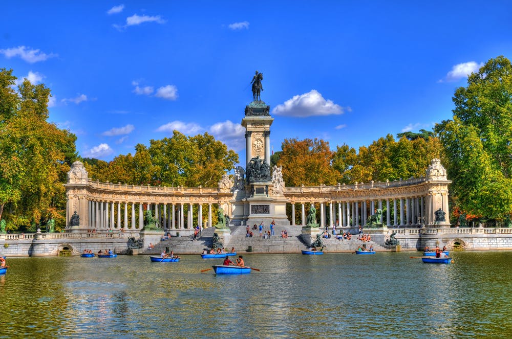buen retiro madrid.jpg