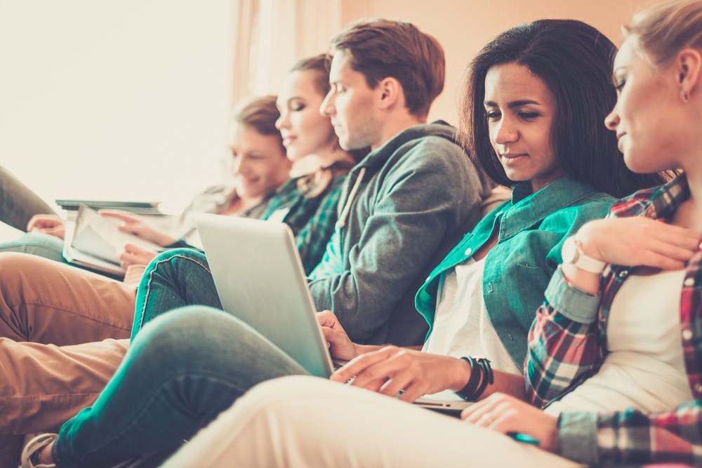 American students learning Master's degrees in Canada, France, United Kingdom.jpg