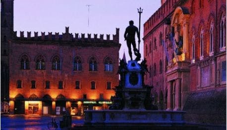 Bologna_Nettuno-A458x263.jpg