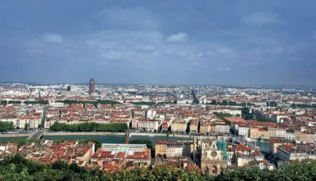 Lyon-A458x263.jpg