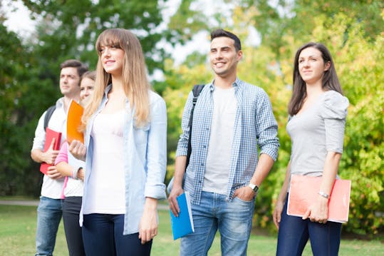 apply college canada to International in Canada to in University Apply an How