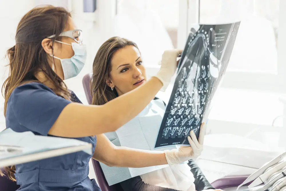 radiograph dentist.jpg