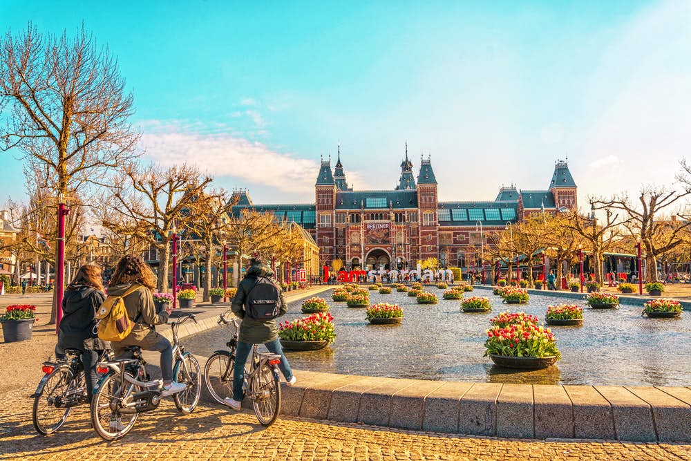 Why Study for a Psychology Degree in Amsterdam in 2021? - MastersPortal.com