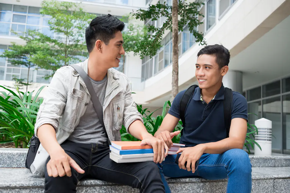 students summer school USA.jpg