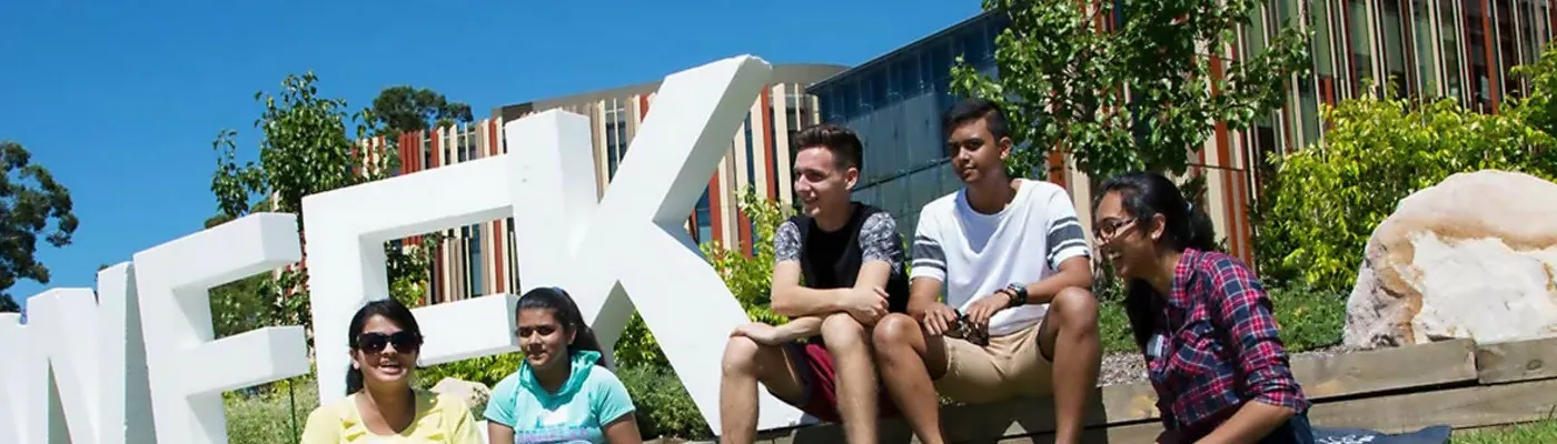 Macquarie University