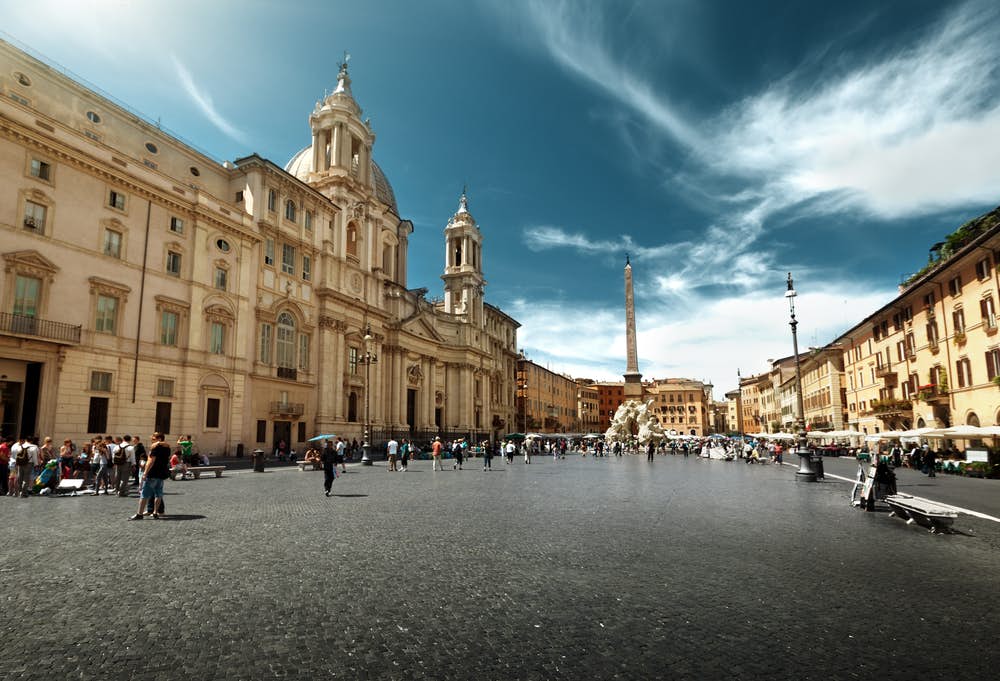 piazza navone italy.jpg