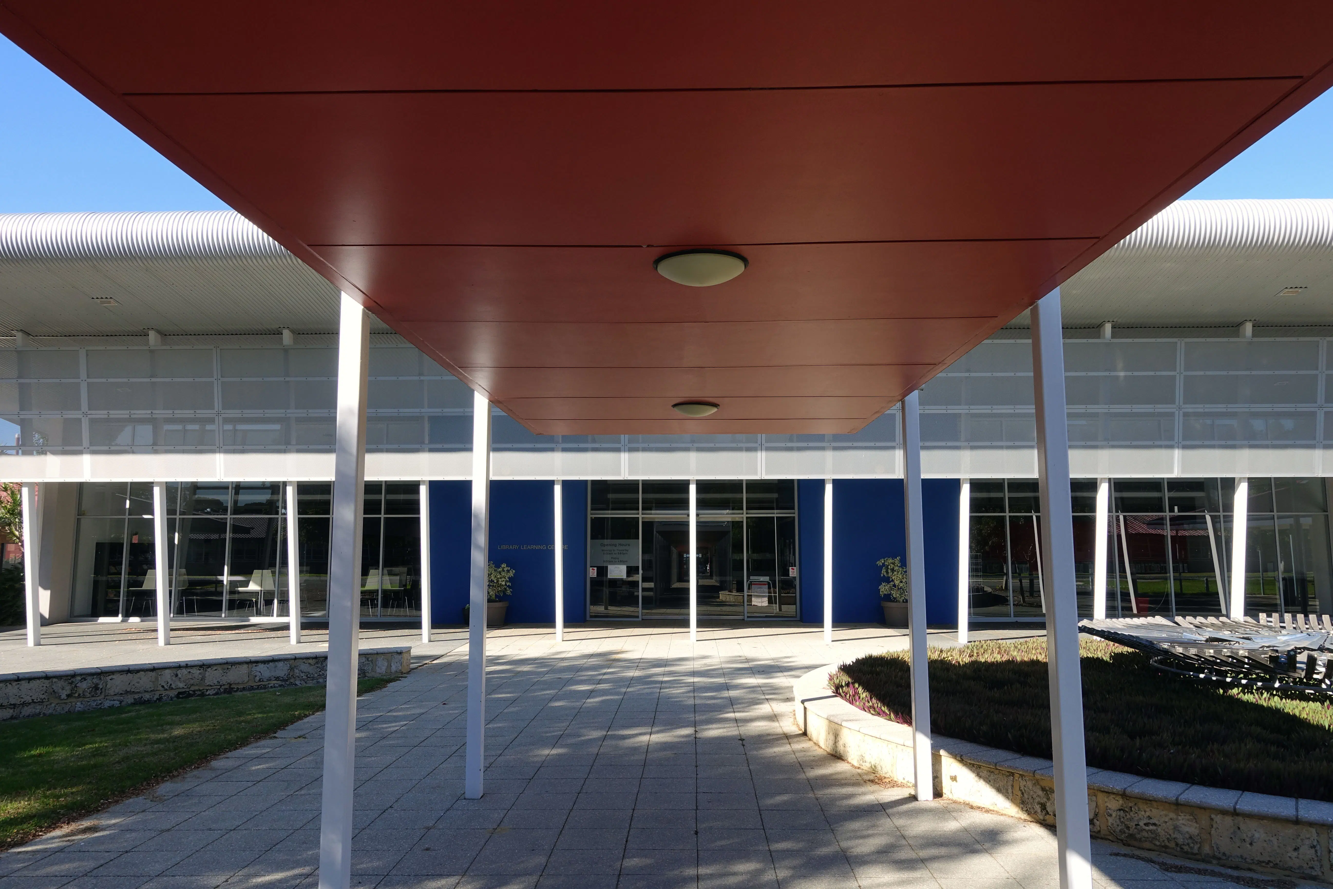 EIT Perth campus entrance