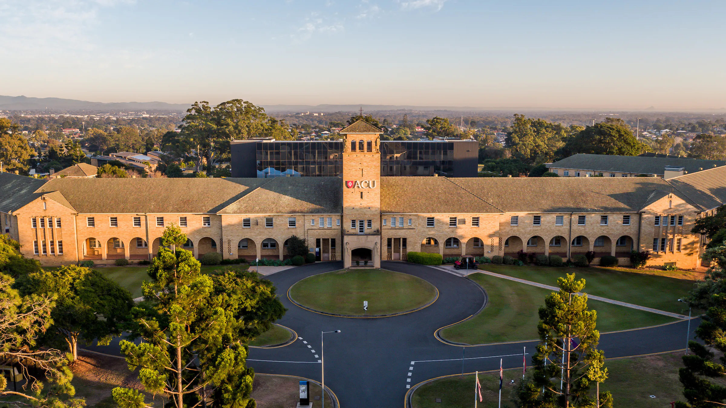 Australian Catholic University (ACU)