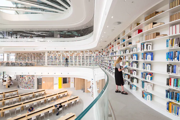 University of Technology Sydney (UTS)