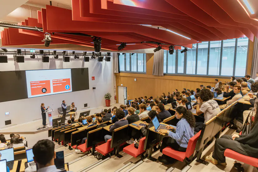 emlyon business school Auditorium